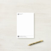 Post-it® Business Stationary Template With Logo And QR Code (Sur un bureau)