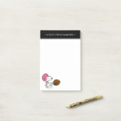Post-it® cacahuètes | Snoopy Football Kicker (Sur un bureau)