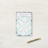 Post-it® Carrelage bleu Batik IV (Sur un bureau)