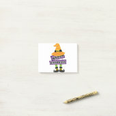 Post-it® Casquette de sorcière et Halloween pieds (Sur un bureau)