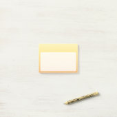 Post-it® Champagne avec de minuscules bulles (Sur un bureau)