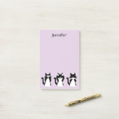 Post-it® Chats de Tuxedo | Trois Kitties Sages Clair Violet (Sur un bureau)