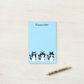 Post-it® Chats Smokings | Trois sages chatons bleu clair (Sur un bureau)