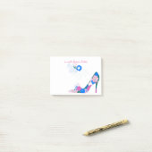 Post-it® Chaussure rose et bleue de fleur (Sur un bureau)