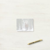 Post-it® Cheval Brown dans une forêt d'hiver avec chute de  (Sur un bureau)