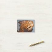 Post-it® Cheval Rocking antique (Sur un bureau)