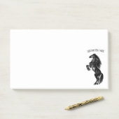 Post-it® Cheval sauvage noir debout (Sur un bureau)