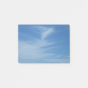 Post-it® Ciel bleu avec des nuages blancs, photo abstraite