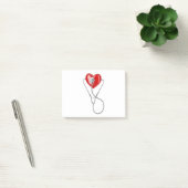 Post-it® Coeur rouge et un stéthoscope (Bureau)
