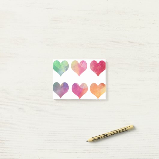 Post-it® Coeurs colorés (Sur un bureau)