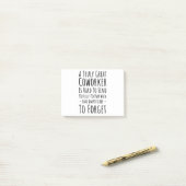 Post-it® Copie d'un collègue vraiment génial est difficile (Sur un bureau)