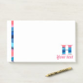 Post-it® Corail bleu monogramme lettre H notes (Sur un bureau)