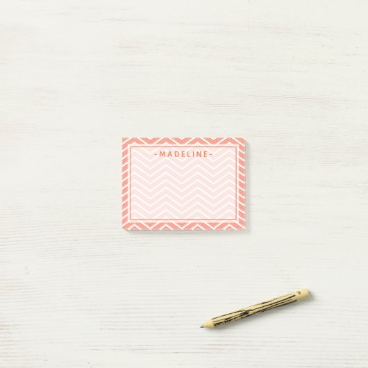 Post-it® Coral Chevron Motif | Une note de (Sur un bureau)