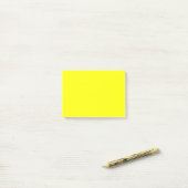 Post-it® Couleur personnalisée Highlight Jaune (Sur un bureau)