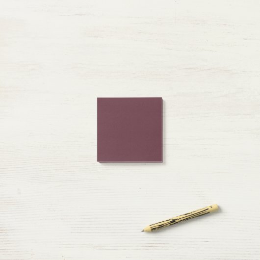 Post-it® Couleur solide bordeaux (Sur un bureau)