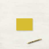 Post-it® Couleur solide or (Sur un bureau)