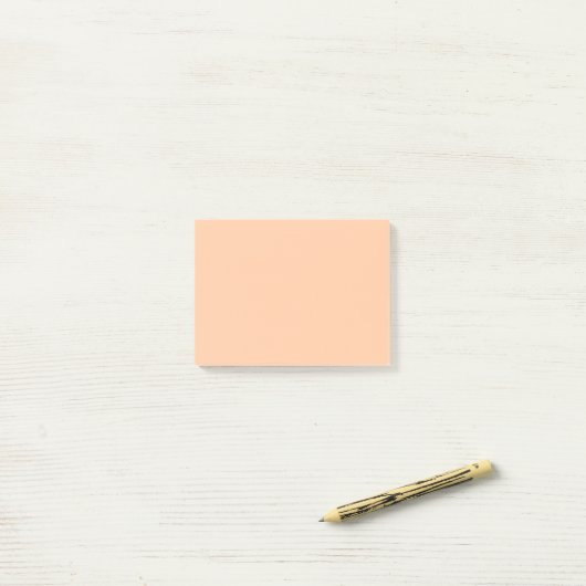 Post-it® Couleur solide profonde Peach (Sur un bureau)