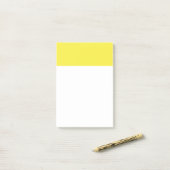 Post-it® Couleur uni jaune jaune jaune (Sur un bureau)