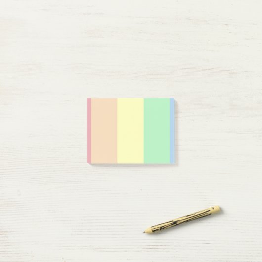 Post-it® Couleurs pastel (Sur un bureau)