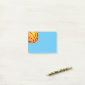 Post-it® Courrier--Note-Basket-ball (Sur un bureau)