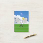 Post-it® court de tennis et RACKETS DE TENNIS (Sur un bureau)