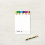 Post-it® Crayons de couleur personnalisés pour enseignants (Sur un bureau)