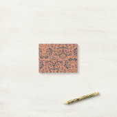 Post-it® Création de broderie au crochet 2 (Sur un bureau)