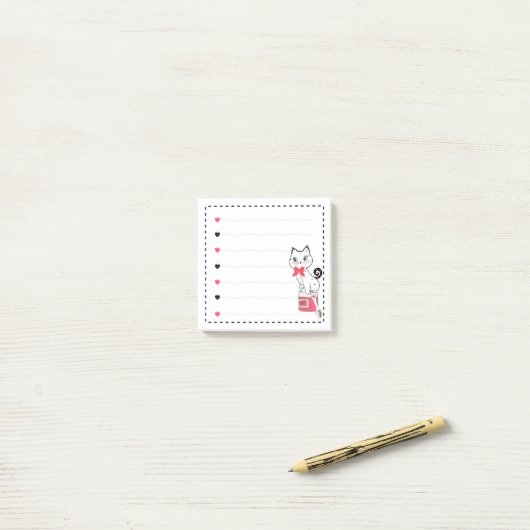 Post-it® Cute Chat Coeurs rose Fille (Sur un bureau)