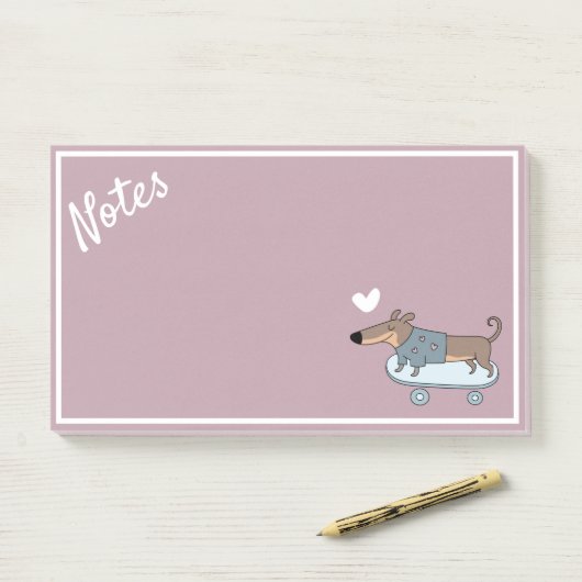 Post-it® Dachshund sur Skateboard Post-It Notes (Sur un bureau)