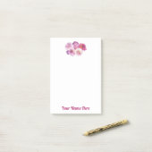 Post-it® Dazzling Dahlia Post It Notes (Sur un bureau)