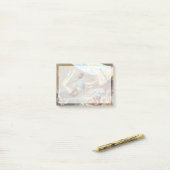 Post-it® Des Hommes acrobates Interprétant Un Cirque (Sur un bureau)