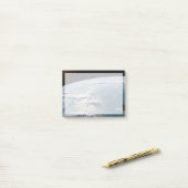 Post-it® Des Nuages Autour De Sumatra, Indonésie. (Sur un bureau)