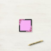 Post-it® Design de fleurs de cosmos pourpre sur un Arrière (Sur un bureau)