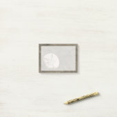 Post-it® Dollar de sable (Echinarachnius parma) (Sur un bureau)