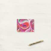 Post-it® Doodle rouge et cramoisson aux lignes blanches (Sur un bureau)