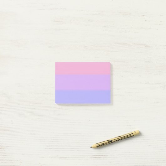 Post-it® Drapeau de la fierté bisexuelle tombée (Sur un bureau)