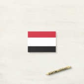 Post-it® Drapeau du Yémen (Sur un bureau)