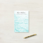 Post-it® Eau étincelante bleue d'Aqua (Sur un bureau)