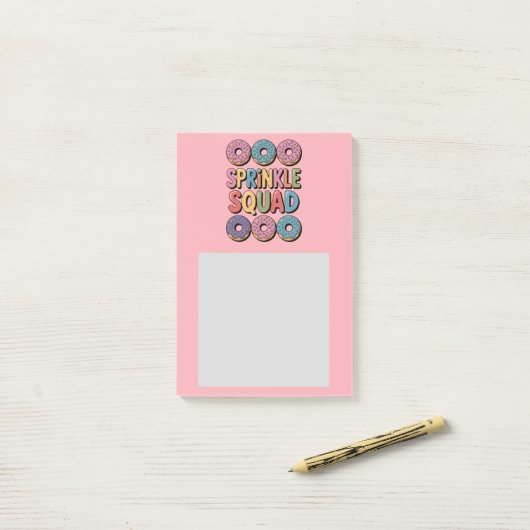 Post-it® Écrasage | Saupoudrer bébé (Sur un bureau)