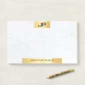 Post-it® Élégant Modèle en marbre doré Monogramme moderne (Sur un bureau)