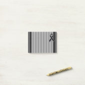 Post-it® Élégant Noir Sensibilisation au Ruban Bande Vertic (Sur un bureau)