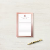 Post-it® Élégant Rose Or Monogramme Lined (Sur un bureau)