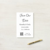 Post-it® Enregistrer la date simple minimum détails du code (Sur un bureau)