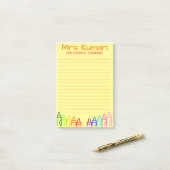 Post-it® Enseignant personnalisé Crayon Design Linked (Sur un bureau)