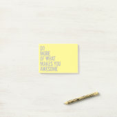 Post-it® Faites plus de ce qui vous rend impressionnants ! (Sur un bureau)