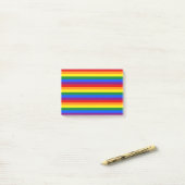 Post-it® Fierté arc-en-ciel (Sur un bureau)