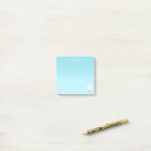 Post-it® Fleur d'Amaryllis blanche originale sur fond bleu  (Sur un bureau)
