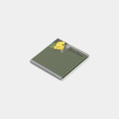 Post-it® Fleur sur des notes post-it vertes (Incliné)