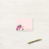 Post-it® Fleurs aquarelles rose violet (Sur un bureau)