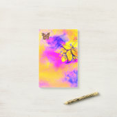 Post-it® FLEURS BLANCHES ET BOUTTERFLY Bleu Rose Jaune (Sur un bureau)